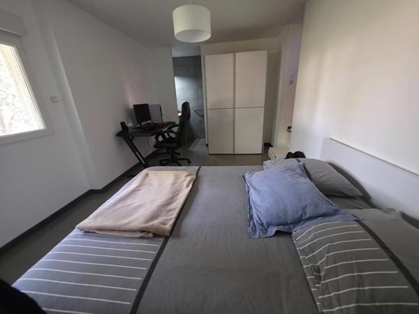 Maison Narbonne 8 pièce(s) 255.87 m2