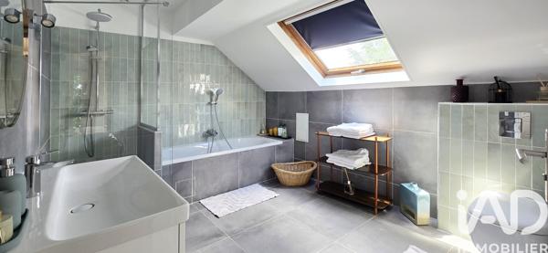 Maison à vendre 10 pièces 260 m² Montévrain