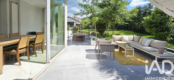 Maison à vendre 10 pièces 260 m² Montévrain