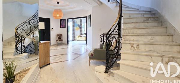 Maison à vendre 10 pièces 260 m² Montévrain