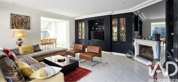 Maison à vendre 10 pièces 260 m² Montévrain
