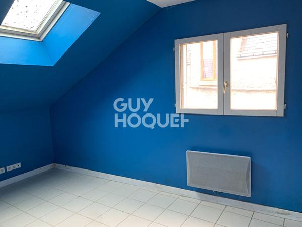 Maison de ville T3 - idéal investisseur -10 min gare RER D à pied