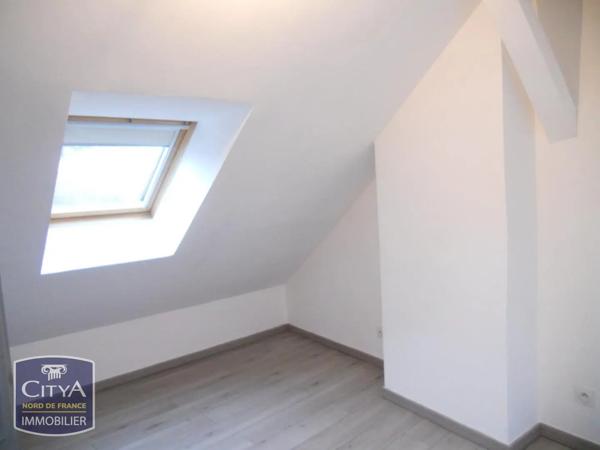 Appartement à louer 2 pièces 46.55m² Saint-Omer (62500)