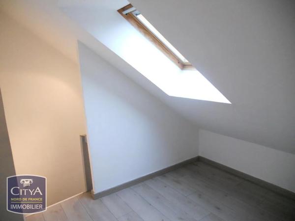 Appartement à louer 2 pièces 46.55m² Saint-Omer (62500)
