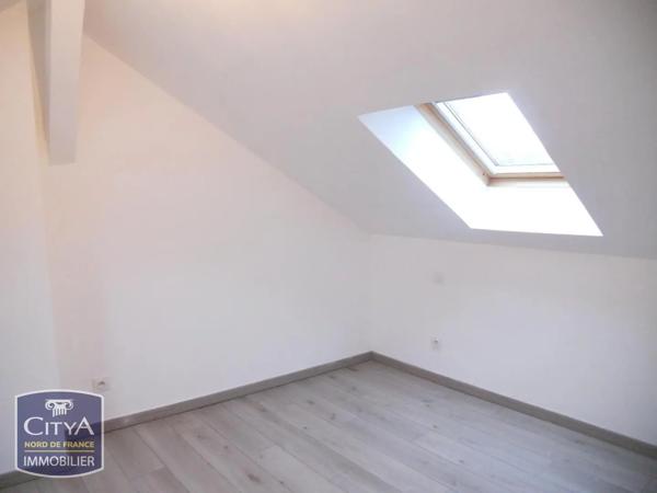 Appartement à louer 2 pièces 46.55m² Saint-Omer (62500)