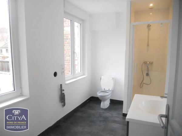 Appartement à louer 2 pièces 46.55m² Saint-Omer (62500)