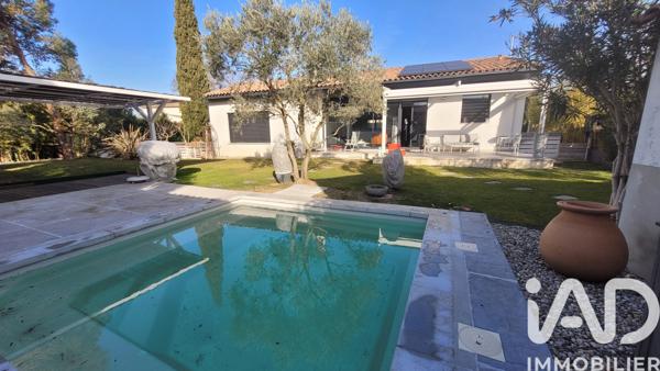 Maison à vendre 5 pièces 187 m² Morières-lès-Avignon