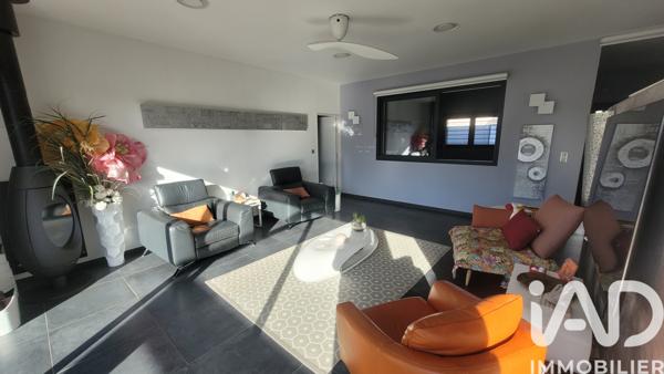 Maison à vendre 5 pièces 187 m² Morières-lès-Avignon