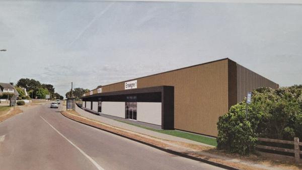 Location local commercial près de BELZ - 200 m² - 2 000 €/mois