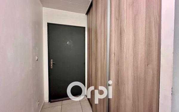 Appartement à vendre    3 pièces • 67,01 m2 Saint-Martin-d'Hères