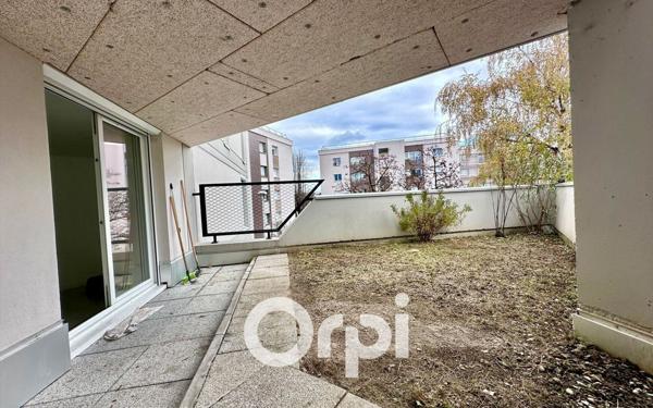 Appartement à vendre    3 pièces • 67,01 m2 Saint-Martin-d'Hères