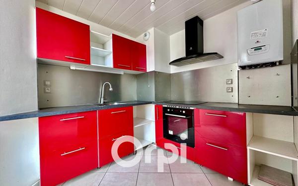 Appartement à vendre    3 pièces • 67,01 m2 Saint-Martin-d'Hères