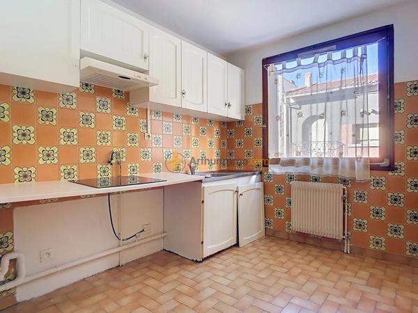 Vente                                                      Appartement
                        
                     2 pièces                      46 m2                     à Perpignan
