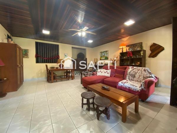 Grande Villa T4 de 136m2 dans parc boisé de 4000m2 Matoury