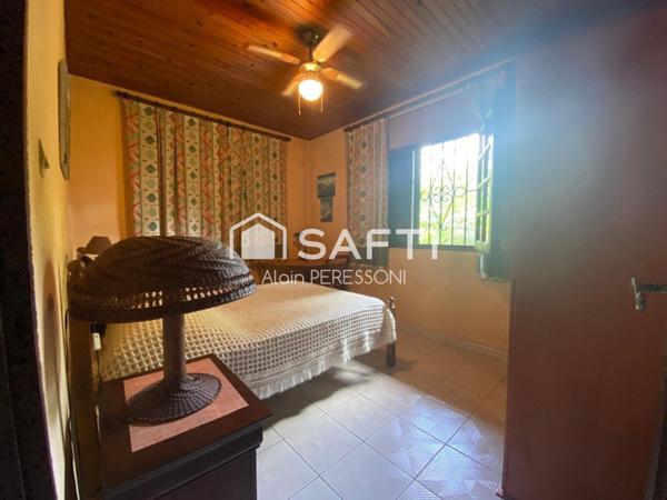 Grande Villa T4 de 136m2 dans parc boisé de 4000m2 Matoury