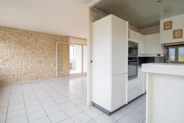 Vente / Appartement T4