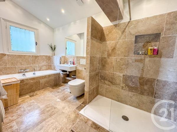 Maison à vendre  5 pièces - 142 m2 LA CROIX VALMER - 83