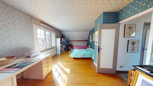 Maison à vendre à Saint-Jean-de-Braye, Fort potentiel, 5 chambres, Grand jardin, Travaux à prévoir