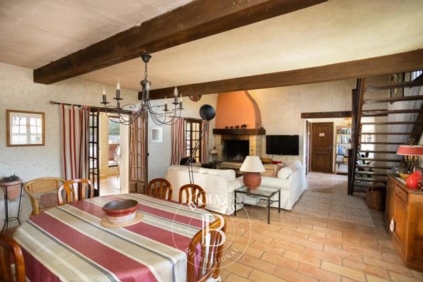 Ménerbes, Maison 3 Chambres -  165 m² à vendre