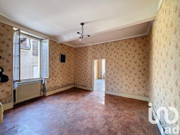 Appartement 2 pièces de 47 m² à Saint-Affrique (12400)