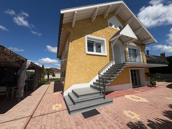 Maison Chavanoz 7 pièce(s) 165 m2