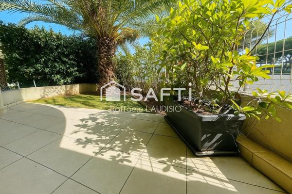 Fréjus Plage – À 70 mètres de la mer et commerces