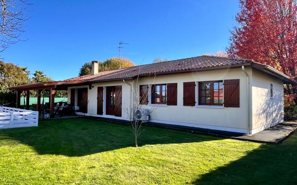 Maison à vendre    5 pièces •  Saubrigues