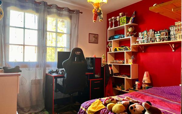 Maison à vendre    5 pièces •  Saubrigues