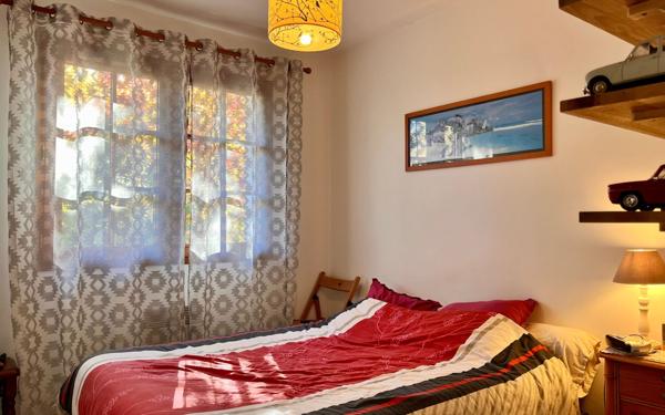 Maison à vendre    5 pièces •  Saubrigues