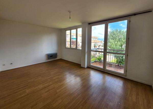Appartement Val De Reuil 4 pièce(s) 85.92 m2