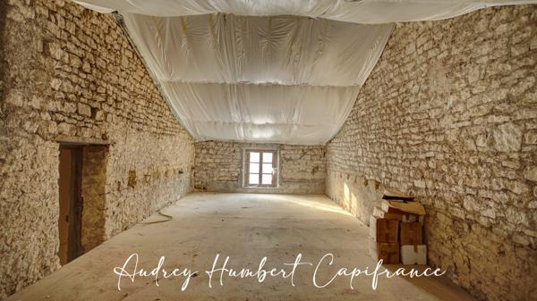 Maison à vendre SAINT MAURICE SOUS LES COTES (55) - Grande maison - potentiel - dépendances - jardin