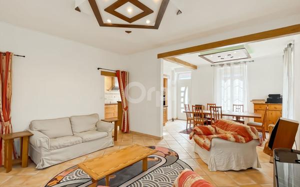 Maison à vendre    6 pièces •  Anet