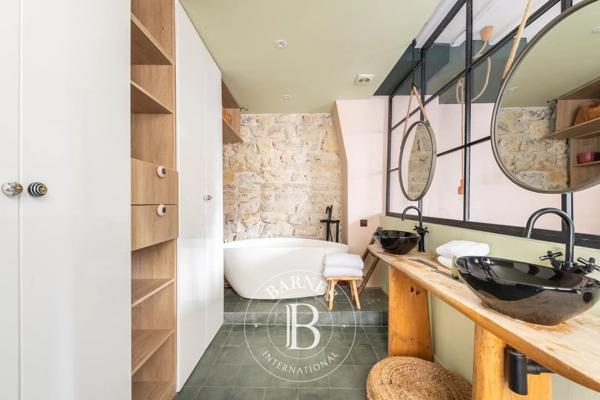Paris 3ème, Appartement 1 Chambre -  56 m² à vendre