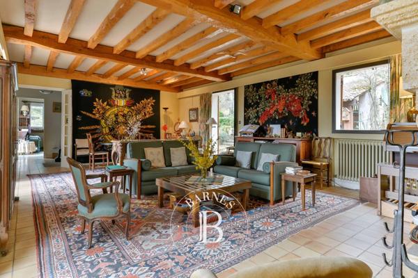 Saint-Cyr-au-Mont-d'Or, Maison 4 Chambres -  198 m² à vendre
