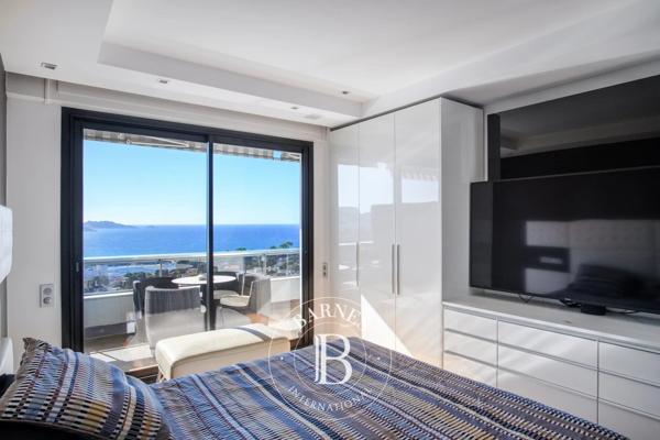 Marseille 8ème, Appartement 4 Chambres -  173 m² à vendre