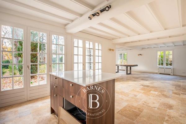 Villennes-sur-Seine, Maison 4 Chambres -  188 m² à vendre