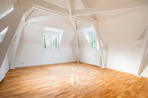 Villennes-sur-Seine, Maison 4 Chambres -  188 m² à vendre