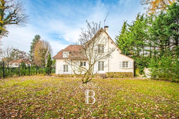 Villennes-sur-Seine, Maison 4 Chambres -  188 m² à vendre
