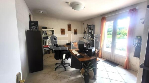 Gennes Maison contemporaine Ajouter à ma sélection Référence : 1085