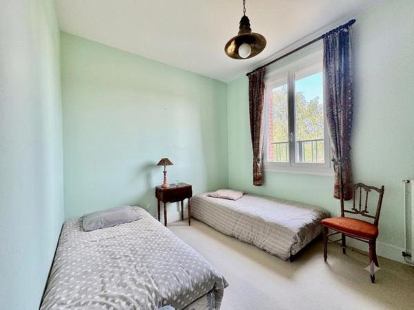 MAISON Style "ART DECO" Secteur  ST ANNE - HENRIVILLE 170m2, 4 chambres , garage  jardin