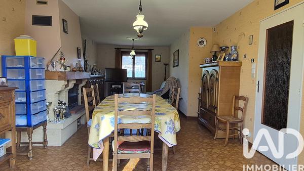 Maison à vendre 5 pièces 106 m² Beaufort-en-Anjou