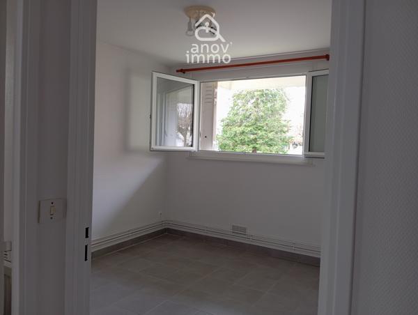 Appartement
                                                                                                                                                                                                                                                                                                                        2 pièce(s)                                                                                                                                                                                                          1 chambre(s)                                                                                                                                                                                                          40  m²