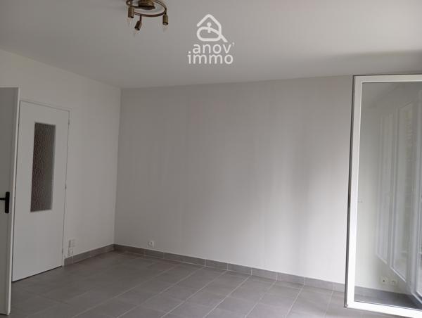 Appartement
                                                                                                                                                                                                                                                                                                                        2 pièce(s)                                                                                                                                                                                                          1 chambre(s)                                                                                                                                                                                                          40  m²