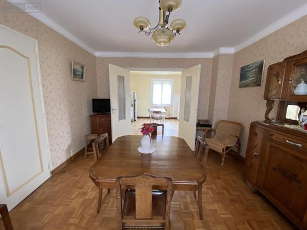 Maison à vendre à Loudéac dans les Côtes-d'Armor (22600), ref : 22110-2189