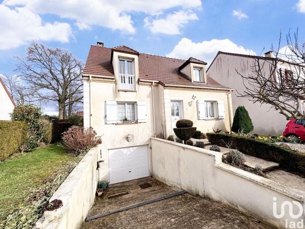 Maison 5 pièces de 124 m² à Crégy-lès-Meaux (77124)