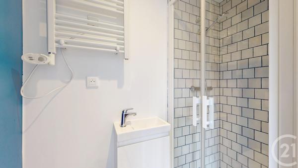 Appartement F5 à vendre  5 pièces - 111,76 m2 BOUCAU - 64