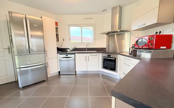 Maison à vendre    5 pièces • 105 m2 Aire-sur-l'Adour