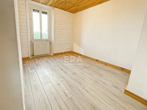 LES PENNES MIRABEAU Maison T5 de 112m2, sur un terrain de 512m2
