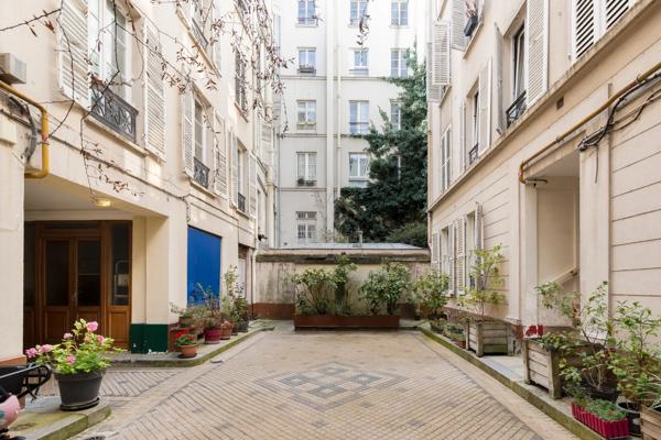 Appartement Paris 9 e - SAINT-GEORGES