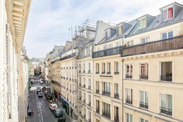 Appartement Paris 9 e - SAINT-GEORGES